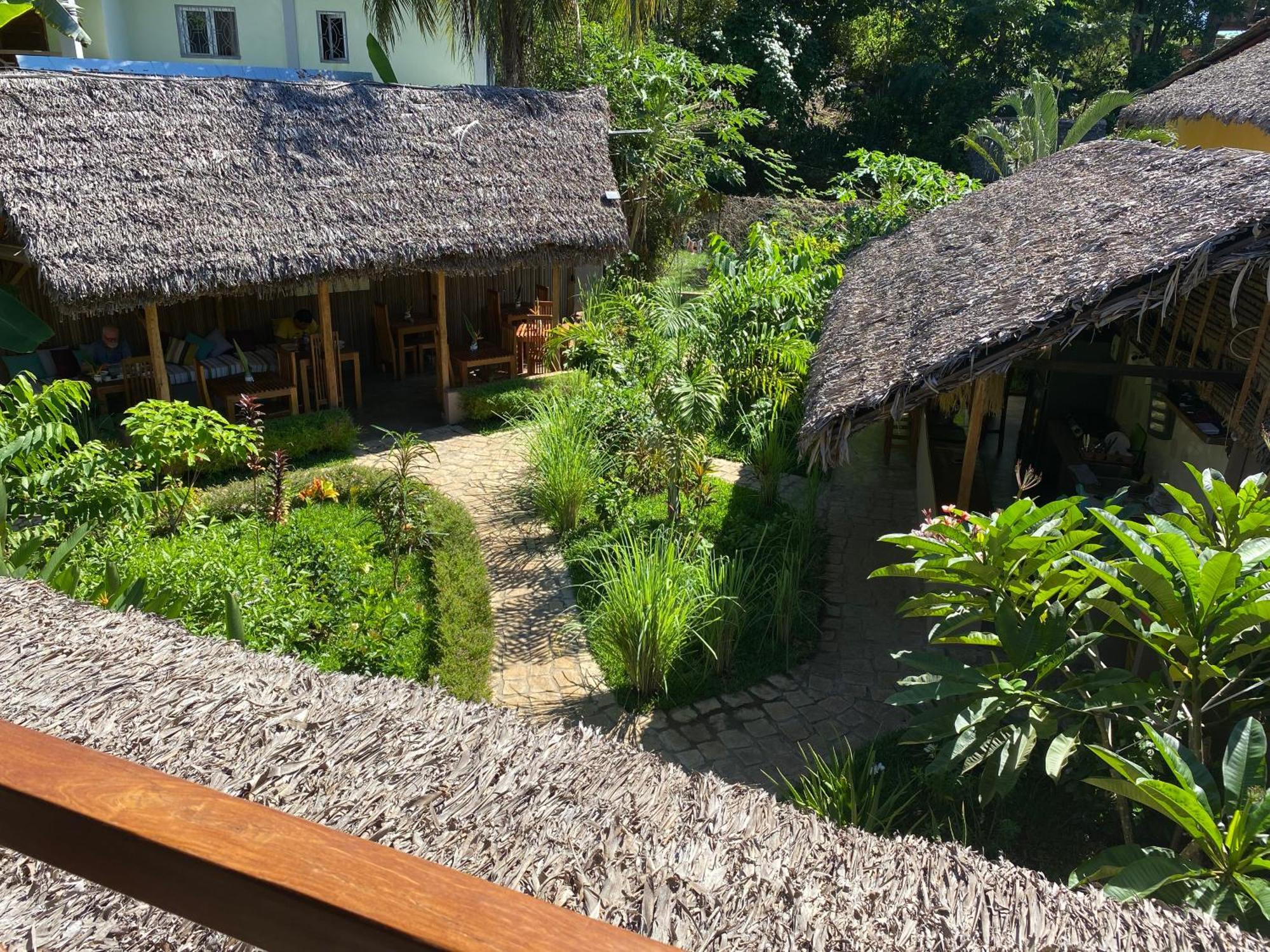 La Perle Rare De Nosy Be Hotel Ambatoloaka  Exterior photo