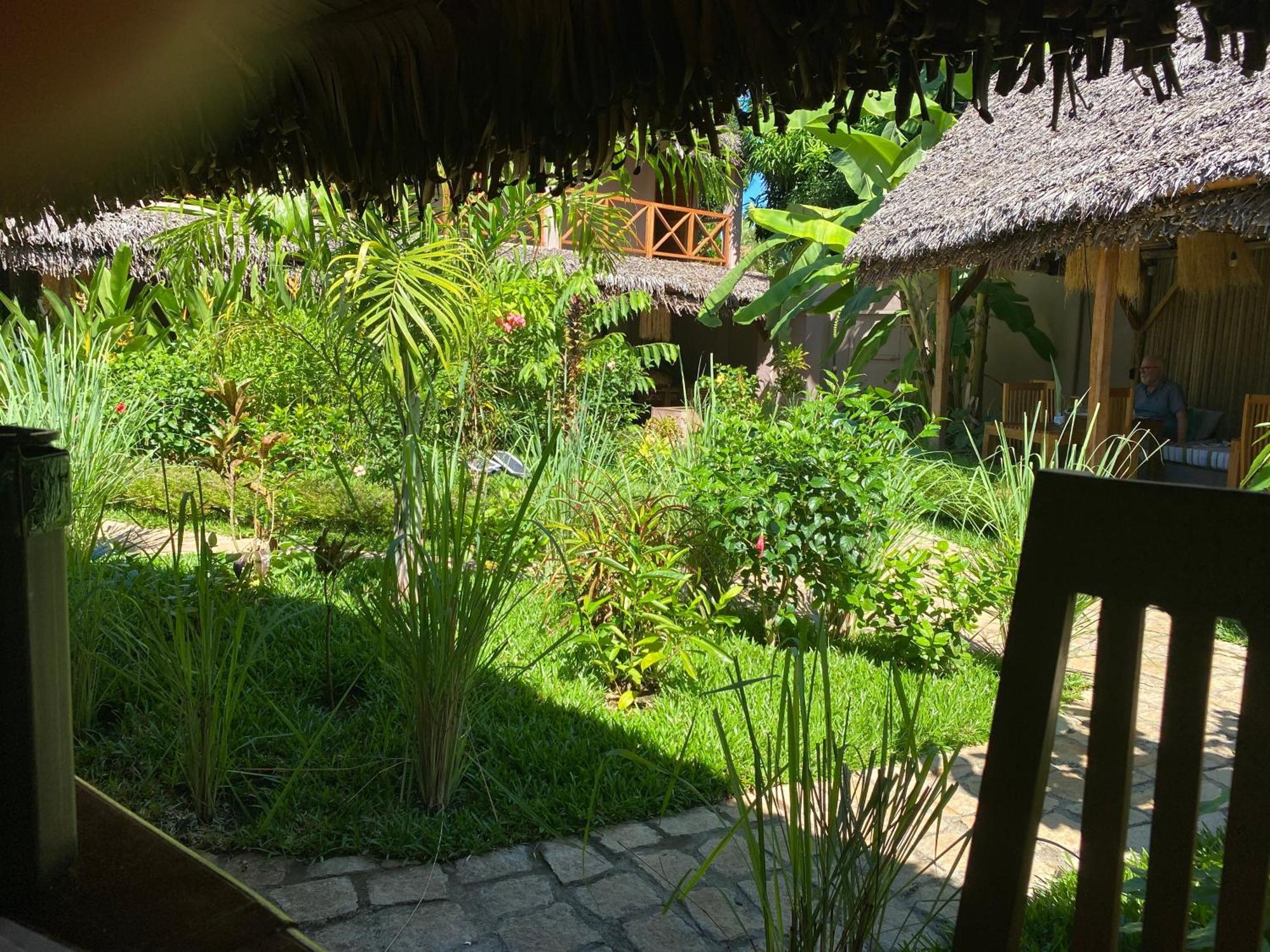 La Perle Rare De Nosy Be Hotel Ambatoloaka  Exterior photo