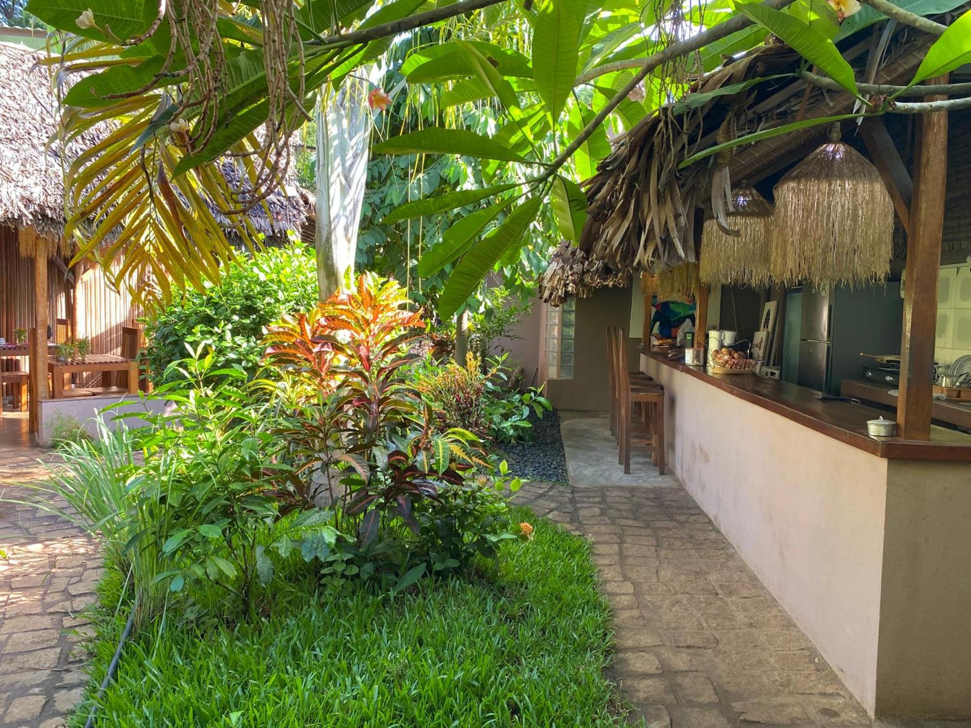 La Perle Rare De Nosy Be Hotel Ambatoloaka  Exterior photo